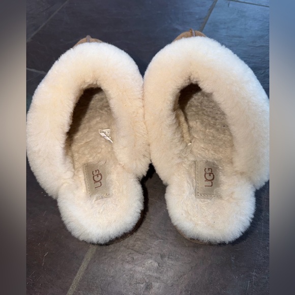UGG Women's Cream Disquette Slippers - Picture 2 of 10